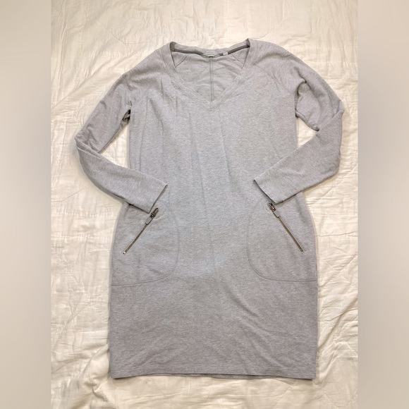 Athleta Dresses & Skirts - Athleta Enchanted Sweatshirt Dress Gray Medium